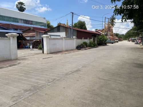 ๐ฆHouse Available for Urgent Sale at a Special Price (Negotiable).