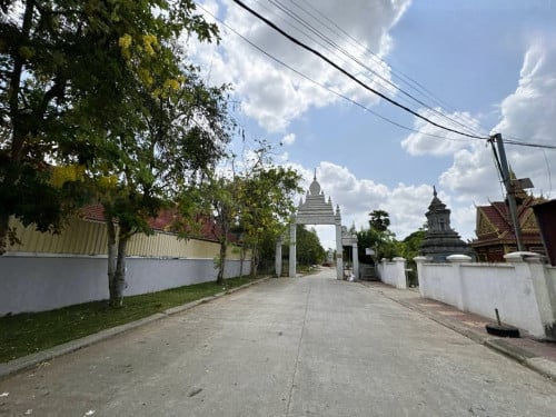 ๐ฆHouse Available for Urgent Sale at a Special Price (Negotiable).