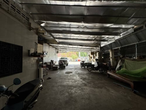 ๐ฆHouse Available for Urgent Sale at a Special Price (Negotiable).