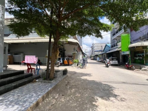 ๐ฆLink House Available for Urgent Sale at a Special Price (Negotiable).