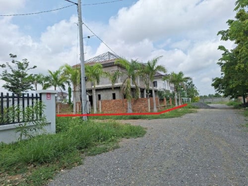 ๐ฆVilla Available for Urgent Sale at a Special Price (Negotiable).