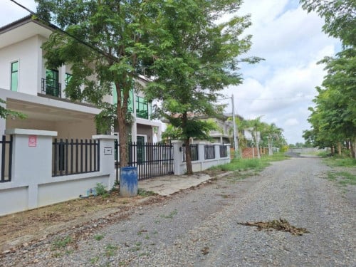 ๐ฆVilla Available for Urgent Sale at a Special Price (Negotiable).