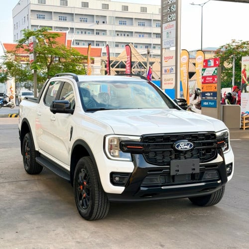 មានស្តុកភ្លាម!! V6 3.0L 2026 Ford Ranger Wildtrak