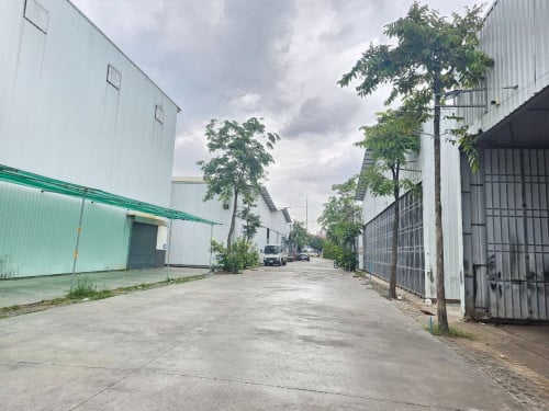 [ ឃ្លាំង សម្រាប់ជួល | Warehouse For Rent ]