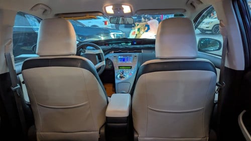 013 Prius plugin optionខ្ញុំម្ចាស់ផ្ទាល់