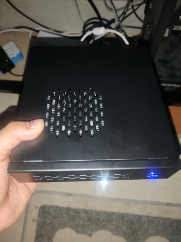 30$ include 19V adapter