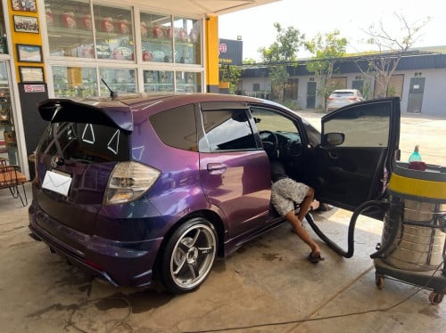 3950$ ឡានលេងអស់ហេីយលក់ខាតប្រញាប់លុយបងៗHONDA FiT 2013 ឯកសារ ហេីយ តាន់📲ទិញដាច់ឬវ៉ៃដូរបាន 📥