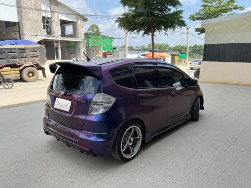 3950$ ឡានលេងអស់ហេីយលក់ខាតប្រញាប់លុយបងៗHONDA FiT 2013 ឯកសារ ហេីយ តាន់📲ទិញដាច់ឬវ៉ៃដូរបាន 📥