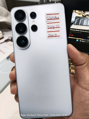 512G 99.99% គ្មានកន្លែងទើស