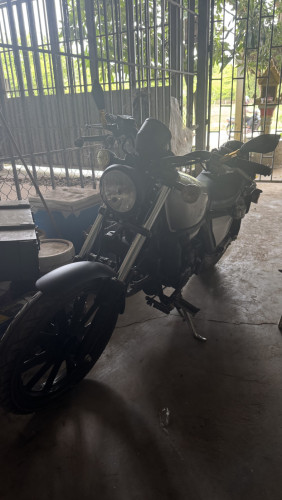 700$ចរចាបងៗម៉ូតូស្អាតមិនសូវមានពេលជិះចង់លក់ចេញ