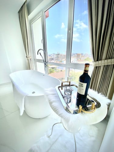 Apartment For Rent