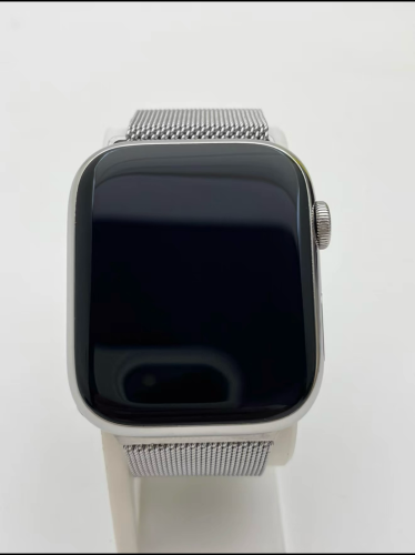 Apple Watch S7 45mm stainless steel ស្អាតភ្លឹង