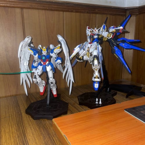 Building Gunpla model kits or any kits