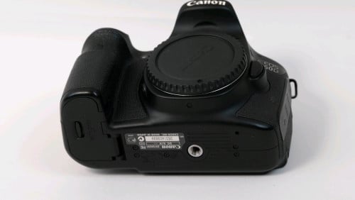 Canon EOS 60D Body condition 95%Canon Len EF 50mm f1.8 2 condition 95%Canon EFS 18-135