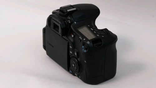 Canon EOS 60D Body condition 95%Canon Len EF 50mm f1.8 2 condition 95%Canon EFS 18-135