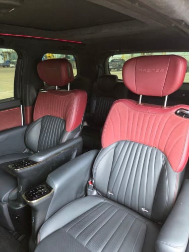 car for sale GAC GN8 2025 full options (THG)