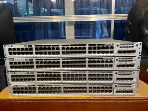 Cisco Switch WS-C3850-48U-E 48 Port