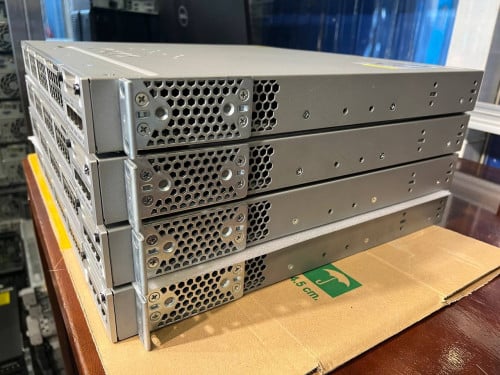 Cisco Switch WS-C3850-48U-E 48 Port