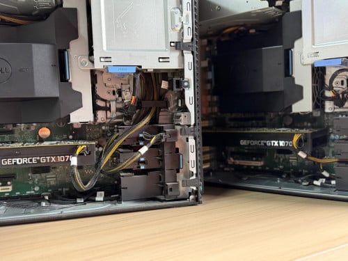 Dell Dessign 5820