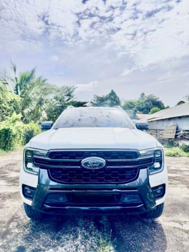 Ford Wildtrak 2023 For Rent /出租