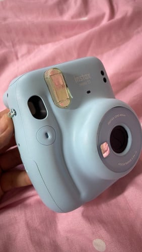 Fujifilm instax mini11 បងបងចាប់អារម្មណ៌អាចសួរនឹងចរចាបានបង នៅថ្មី85%