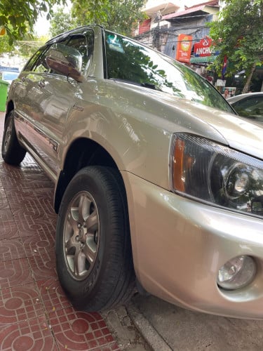 Highlander 02 limited full option ម្ចាស់ដេីមថ្មីណាស់អត់បុក អត់ច្រេះ ថ្នាំស្រីនមួយជុំ