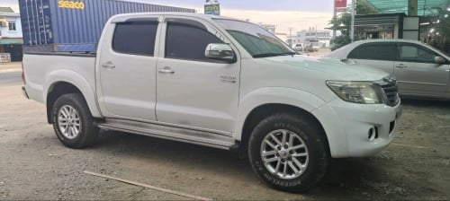 Hilux Vigo 2014 ចរចារ