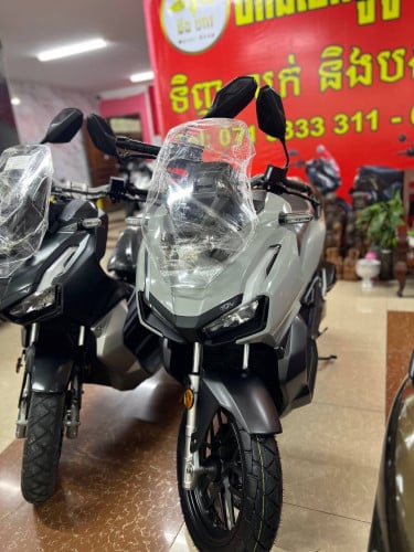 Honda ADV 022 japan