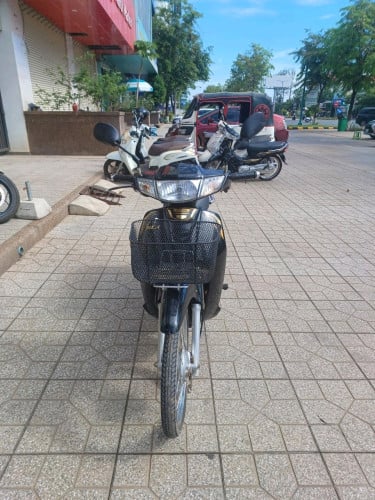 Honda dream 22