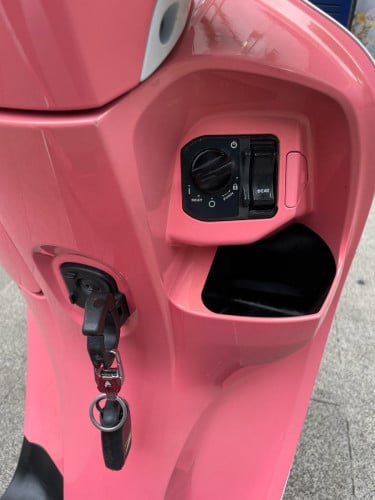 Honda Scoopyi 2023 ស្មាតឃី New98%មានពន្ធកាតគ្រីស្លាកលេខ