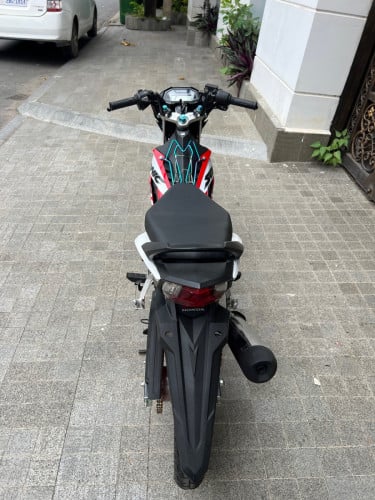 Honda Sonic 020 150cc ក្រដាស់ពន្ធ