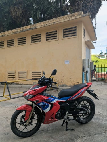 Honda WinnerX