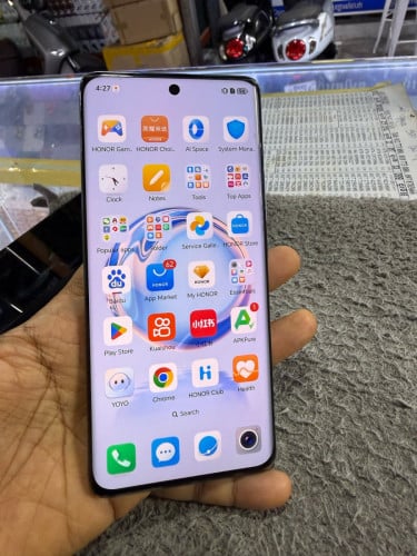 Honor 60Pro Ram12G Memory256G C/H Sim2 មានឆ្នាំងសាក