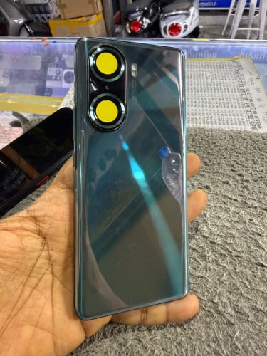 Honor 60Pro Ram12G Memory256G C/H Sim2 មានឆ្នាំងសាក