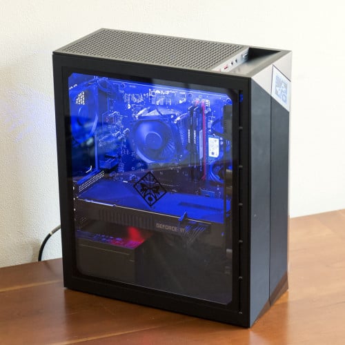 HP Omen Obelisk ឡៃឡុង