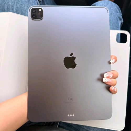 IPad Pro m1 128g WiFi 550$