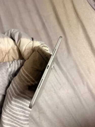 Ipad pro m2 sim + wifi 11inch