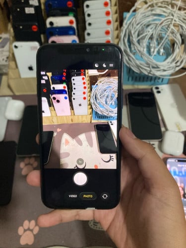 iPhone 11 Pro 64GB អេក្រង់ថ្មី មានស្គេនមុខ តម្លៃ 120$