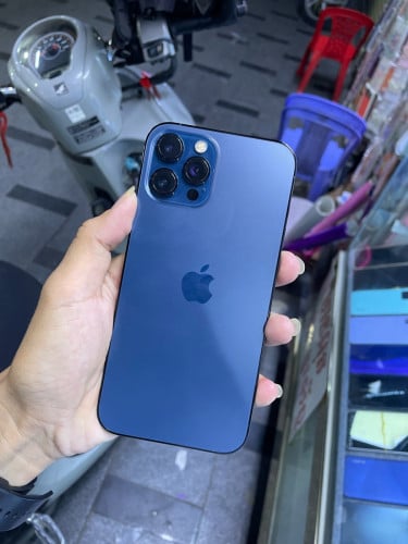 iPhone 12 Pro Max 256G សាណុំ