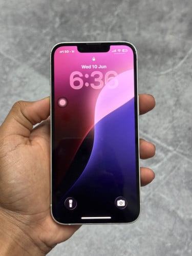 iPhone 14 នៅសំណុំសុីន ប្រើប្រាស់ខ្លួនឯង