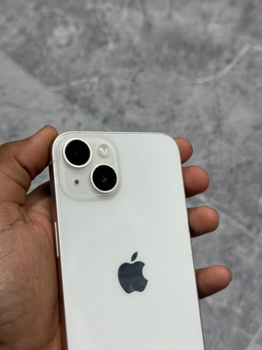 iPhone 14 នៅសំណុំសុីន ប្រើប្រាស់ខ្លួនឯង