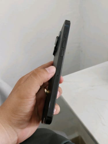 iPhone 14 Pro max 128g CH sim2 ធ្លាប់ដូរអេក្រង់ហ្សីន នៅស្អាត98%