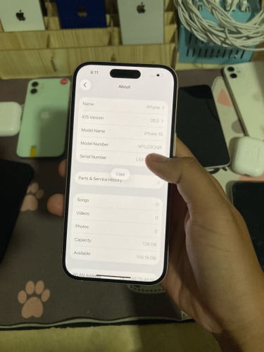 iPhone 15 អេក្រង់សុីន អត់ស្គេនមុខដោះសោរ តម្លៃ 305$