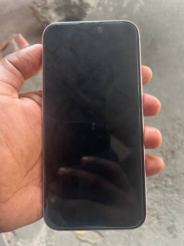 iPhone 15 plus 256G bypass 256G សានុំណែន តួរស្អាត 99% មានស្គែន ថ្ម88% free case ភ្នំពេញឆាត
