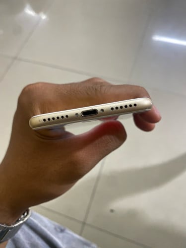 iPhone 7