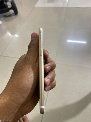 iPhone 7