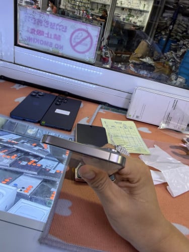 Iphone15promax 256G ZA battery 90% 750$
