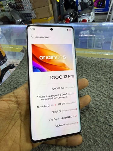 IQoo 12Pro Ram16G Memory512G C/H Sim2 មានឆ្នាំងសាក