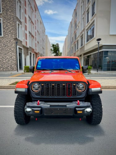 jeep wrangler unlimited sahara ,2018 ,ពណ៌​ទឹកក្រូច​ហ្សីន​