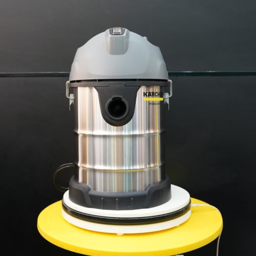 KÄRCHER NT 30/1 ME CLASSIC PROFESSIONAL WET AND DRY VACUUM CLEANER